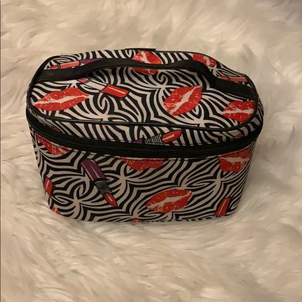 MAKEUP/ TRAVEL/ LUNCH BAG